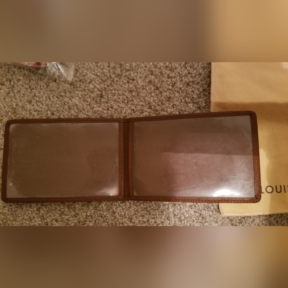 Louis Vuitton (Authentic) Brown Leather Card Holder ID Wallet Case - Picture 7 of 9
